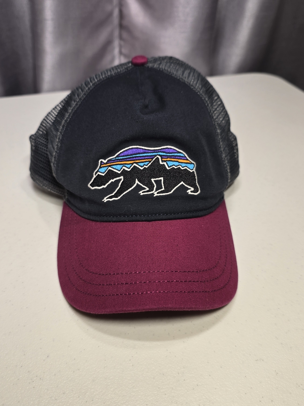 Patagonia Two-Tone Bear Patch Hat - Black & Berry